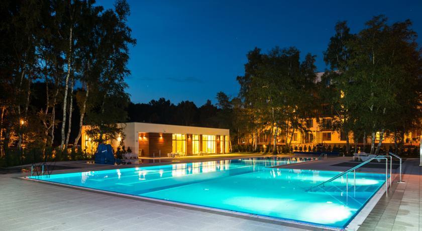 Apartament Z Basenem (Os. Polanki) Kołobrzeg Exterior foto